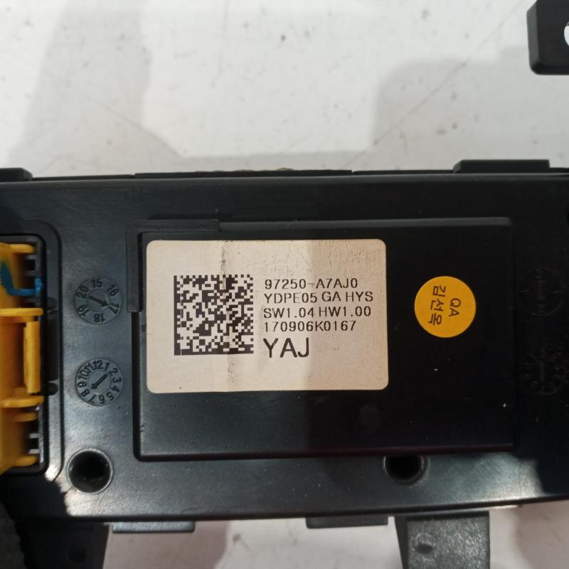 heater/aircon controls