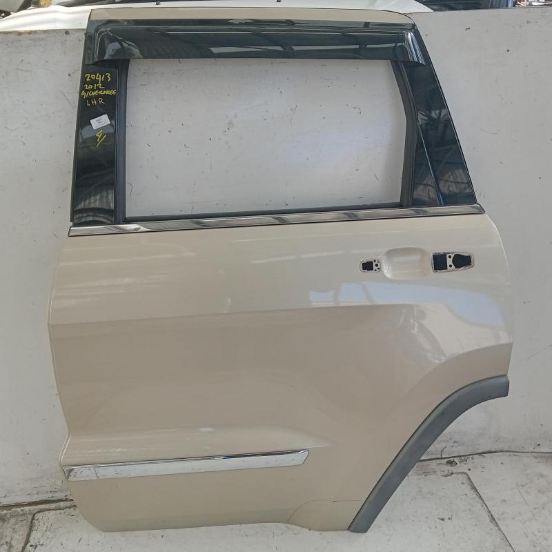 door/sliding rear left