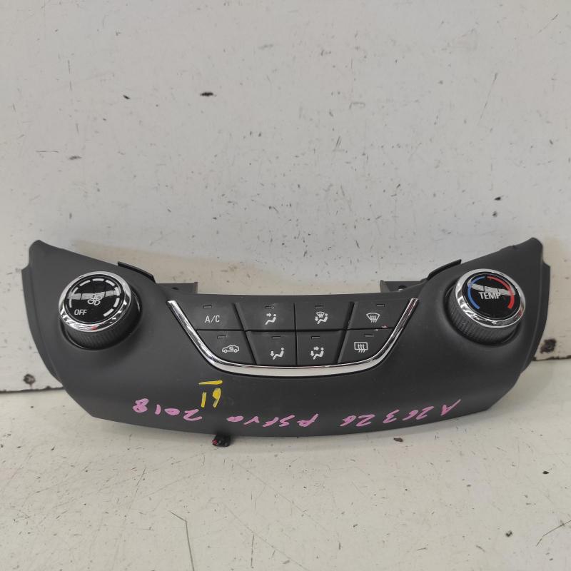 heater/aircon controls