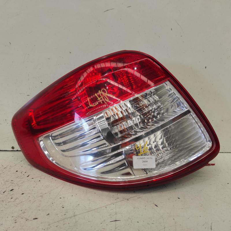 taillight left