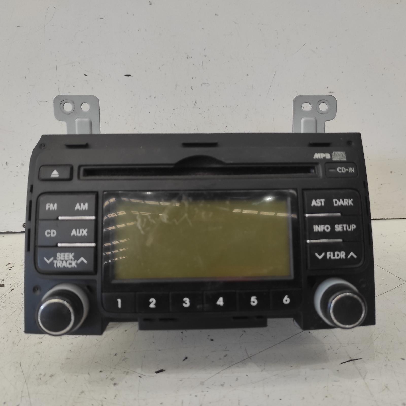 I30 Stereo/head Unit 2007-2012 mp3/wma/aux/cd player,non bluetooth type,single disc player,fd,09/07-04/12 partwh #635210