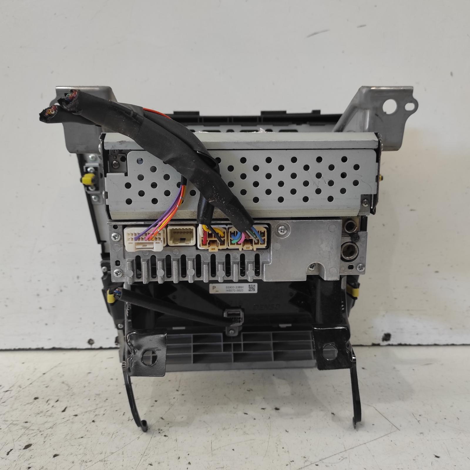 Aurion Stereo/head Unit 2006-2012 cd player,gsv40r,10/06-03/12 partwh #635190