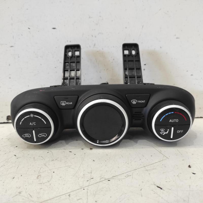 heater/aircon controls