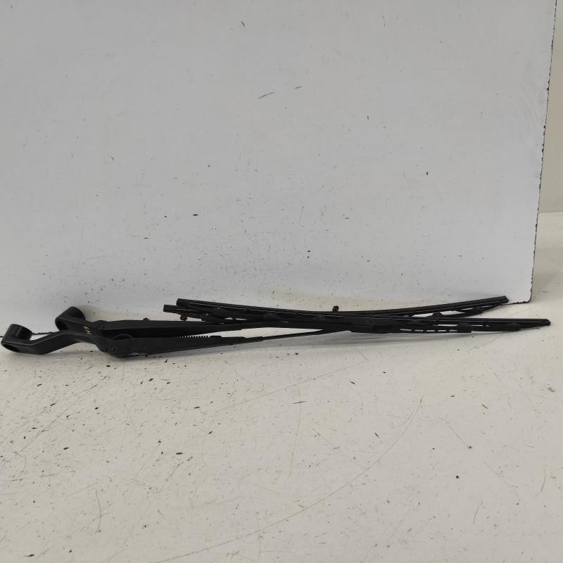 wiper arm