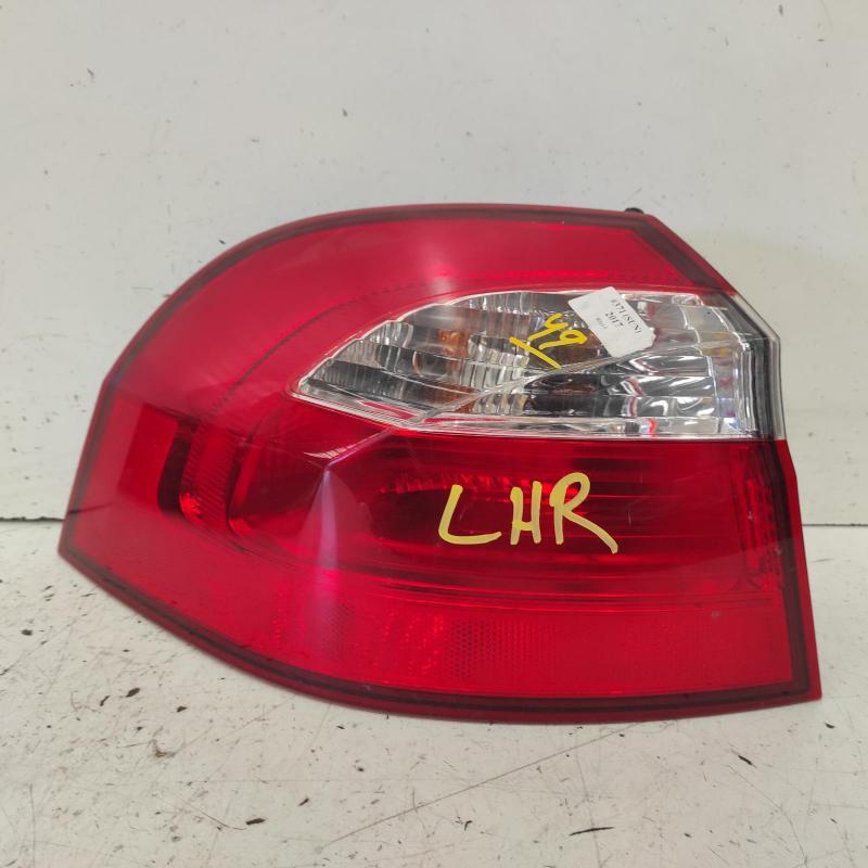 taillight left