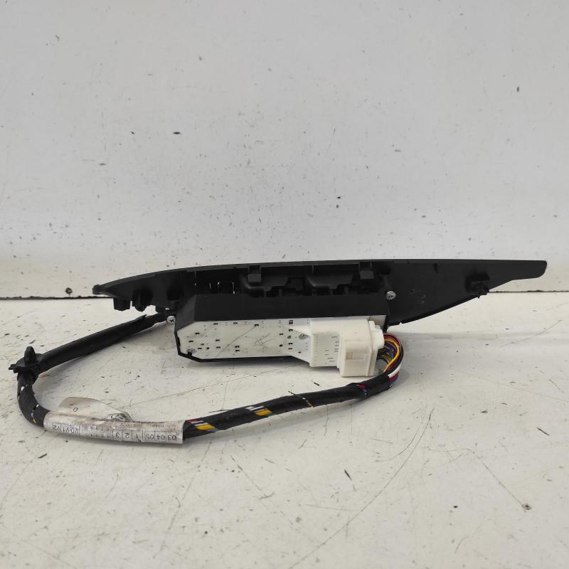 power door window switch