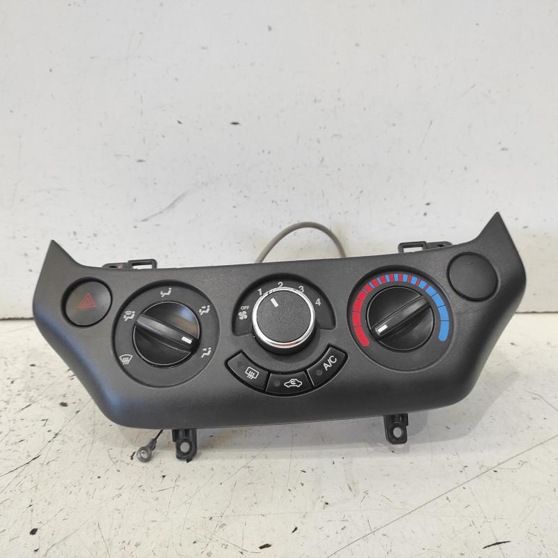 heater/aircon controls