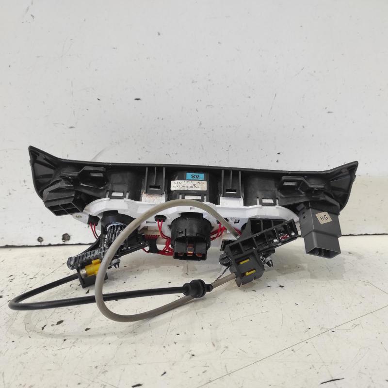 heater/aircon controls