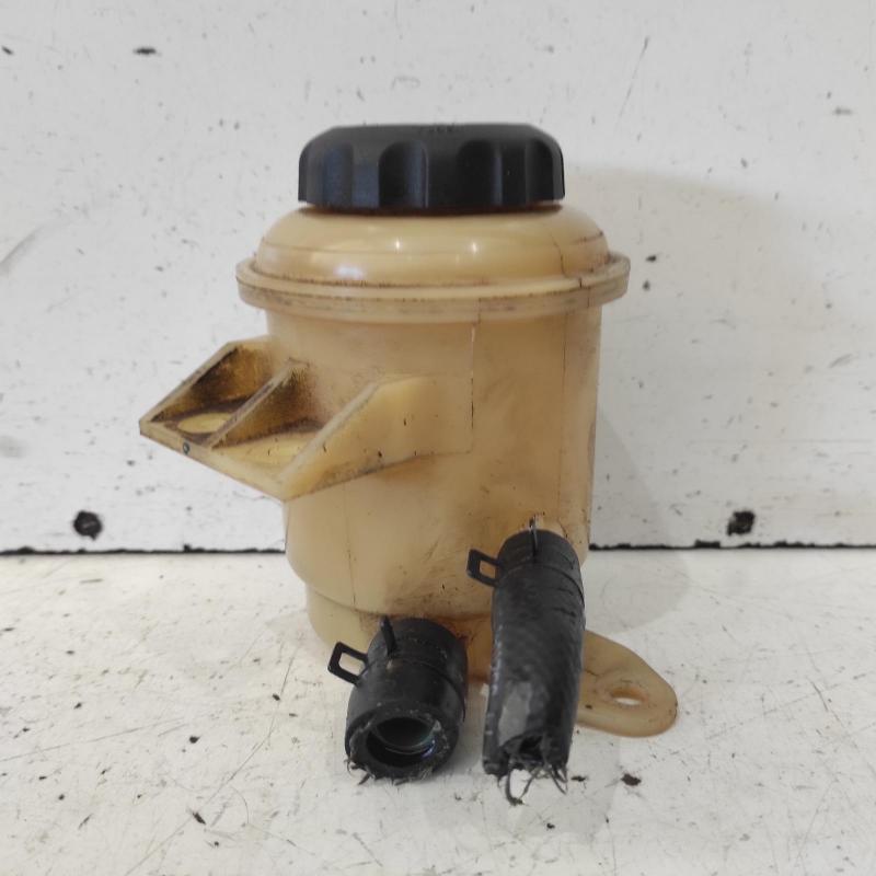 power steering reservoir