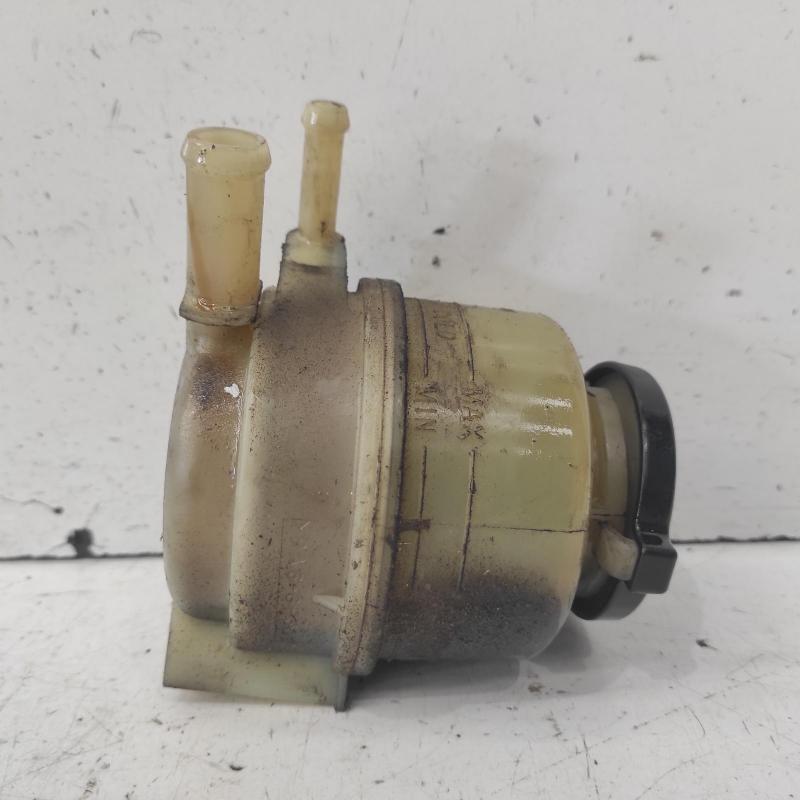 power steering reservoir