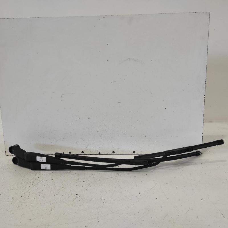 wiper arm