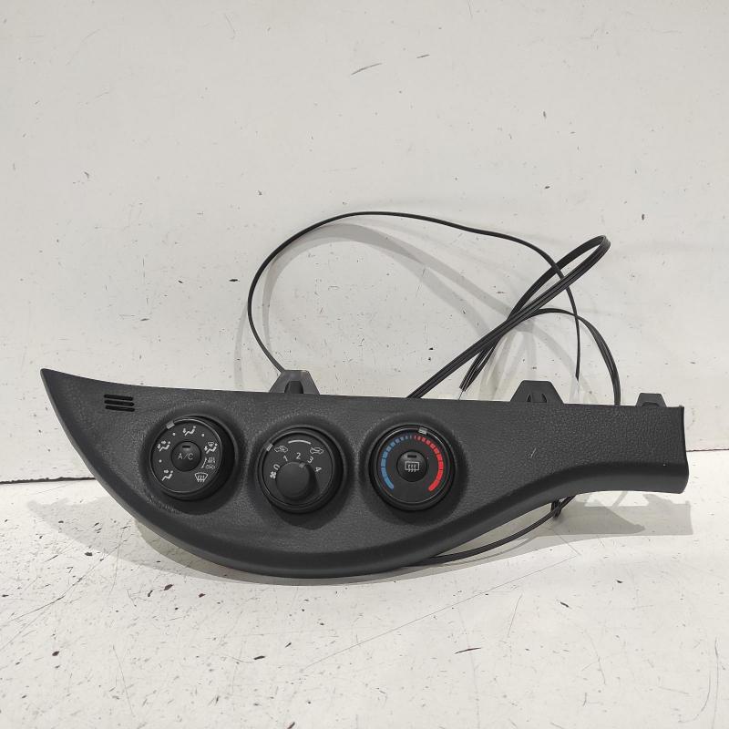 heater/aircon controls