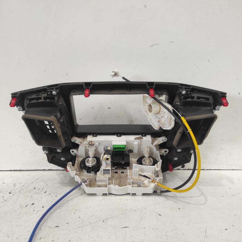 heater/aircon controls
