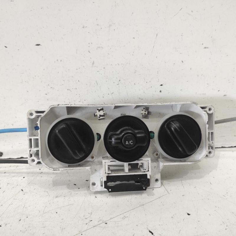 heater/aircon controls