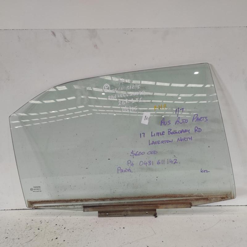 jendela pintu belakang kanan