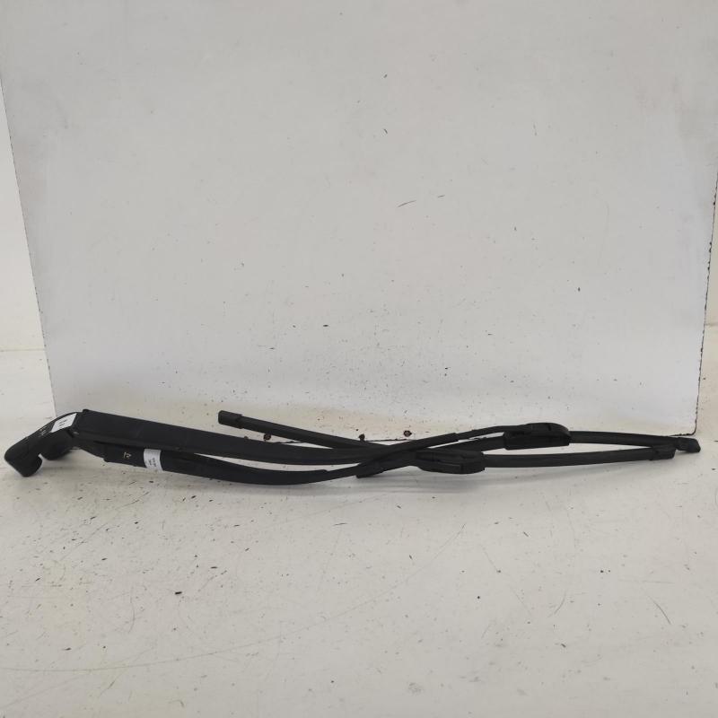 wiper arm