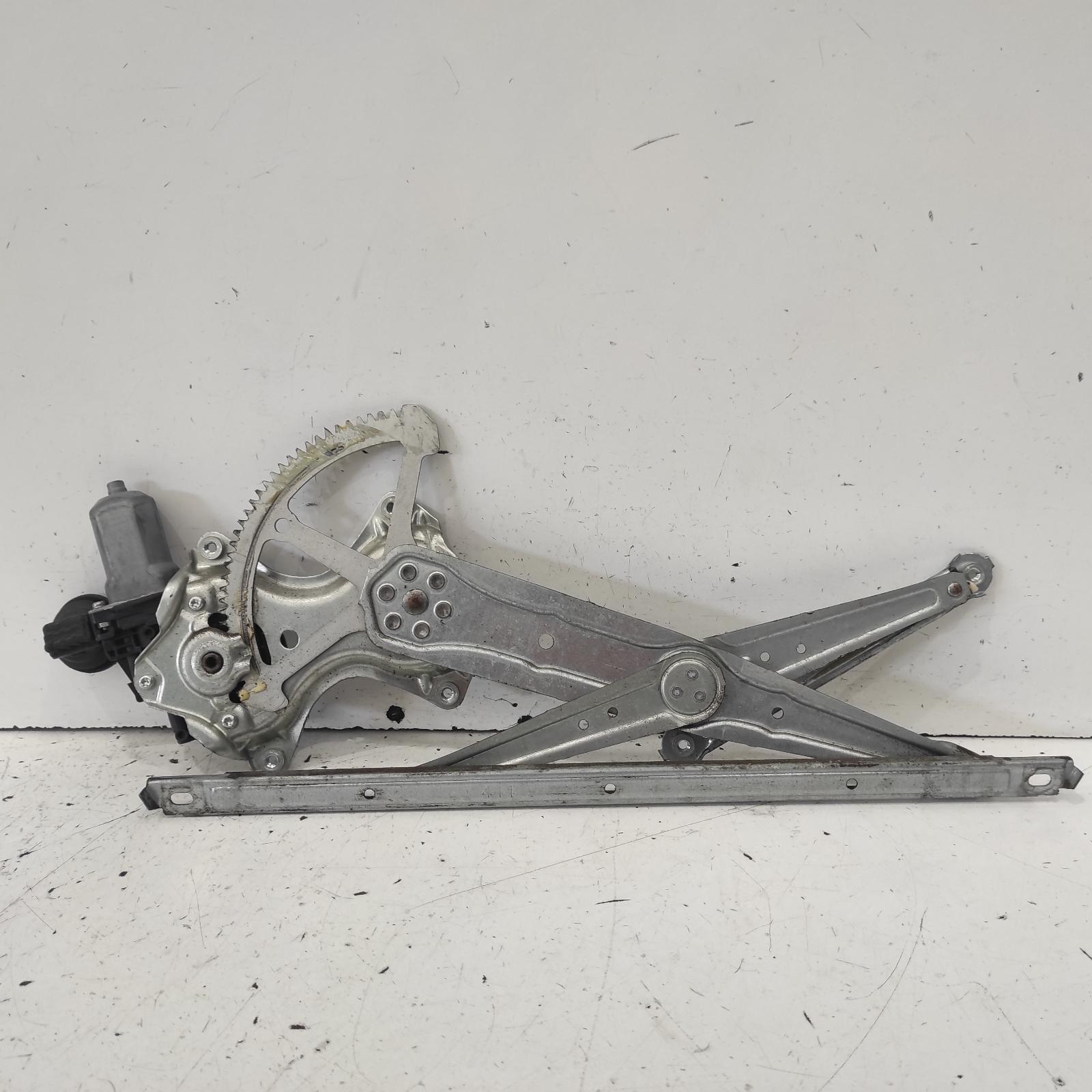 Aurion Window Regulator/motor Front Left 2012-2017 power,gsv50r,02/12-08/17 00021337 #636330