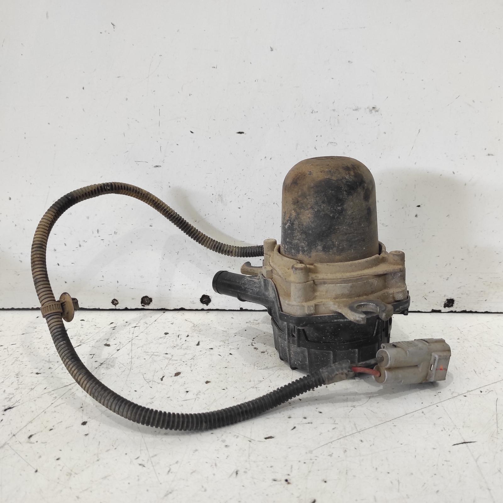 Hilux Vacuum Air Pump 2005-2015 petrol,2.7,2tr-fe,air pump (under rh guard),03/05-08/15 00021194 #636660