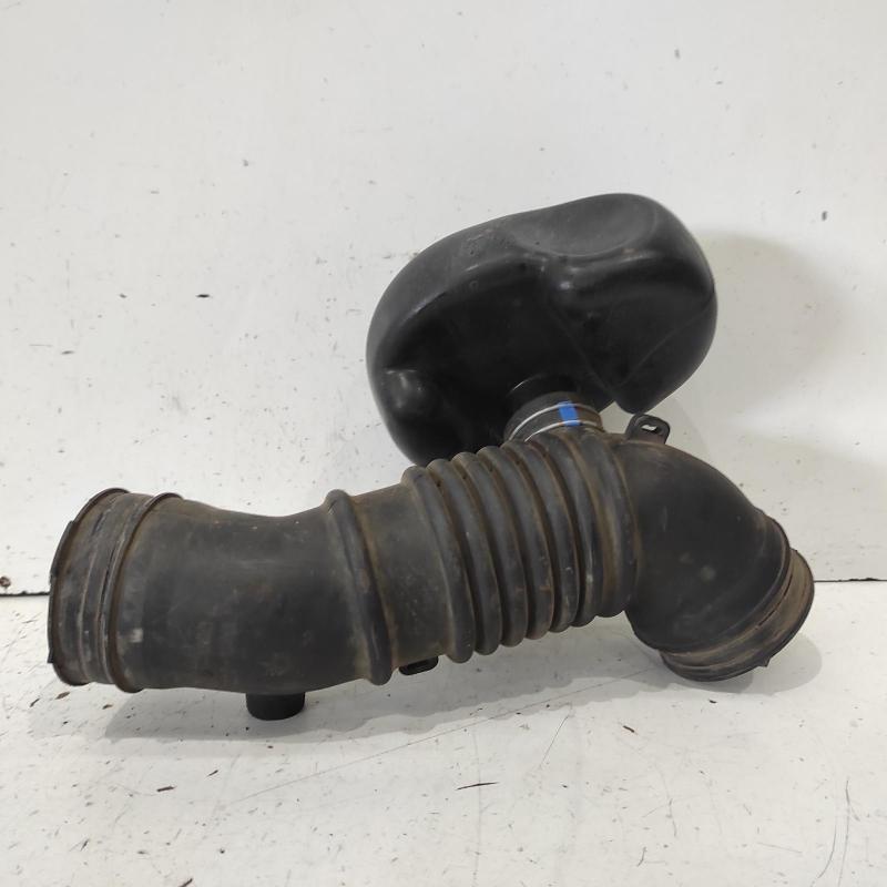 air cleaner duct/hose