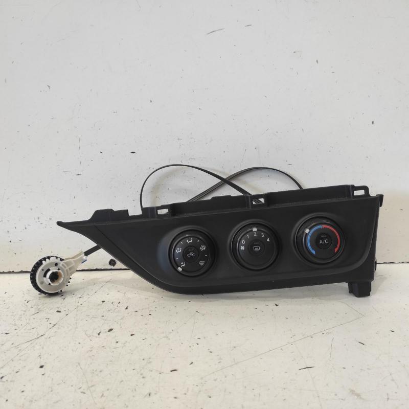 heater/aircon controls