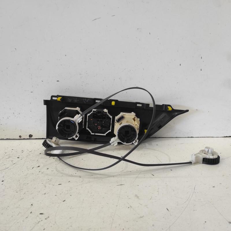 heater/aircon controls