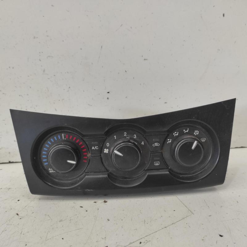 heater/aircon controls