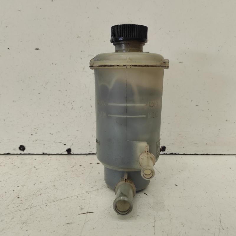 power steering reservoir