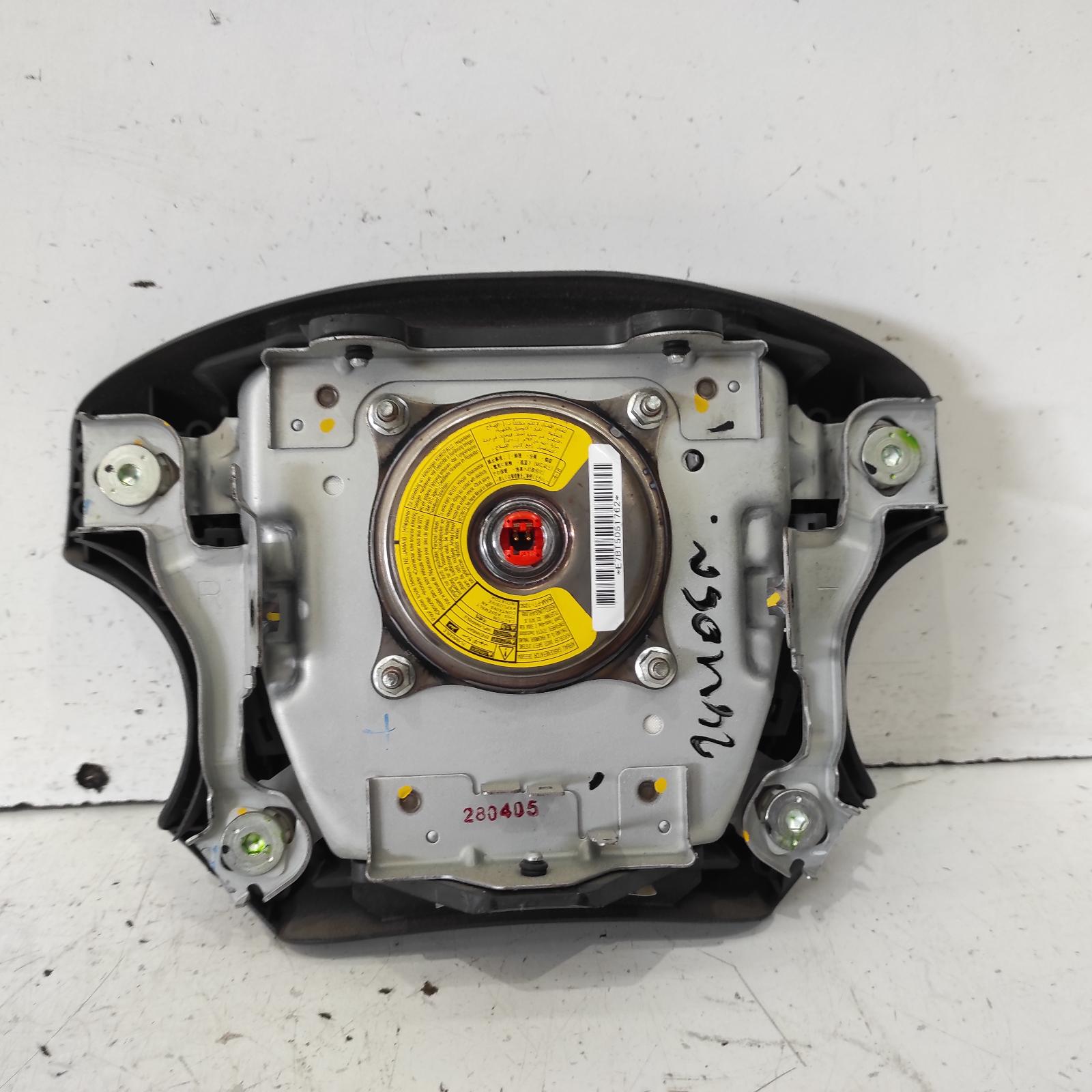 Hilux Airbag Right 2005-2011 steering wheel,black,non audio control type,02/05-06/11 00021378 #637052