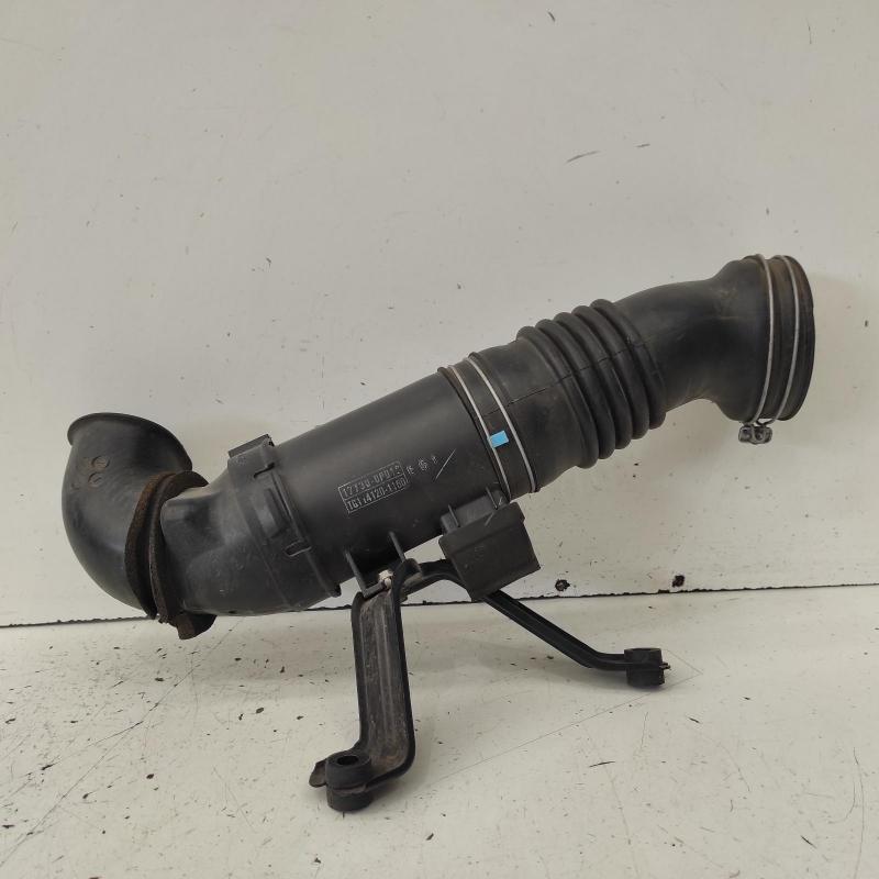 air cleaner duct/hose