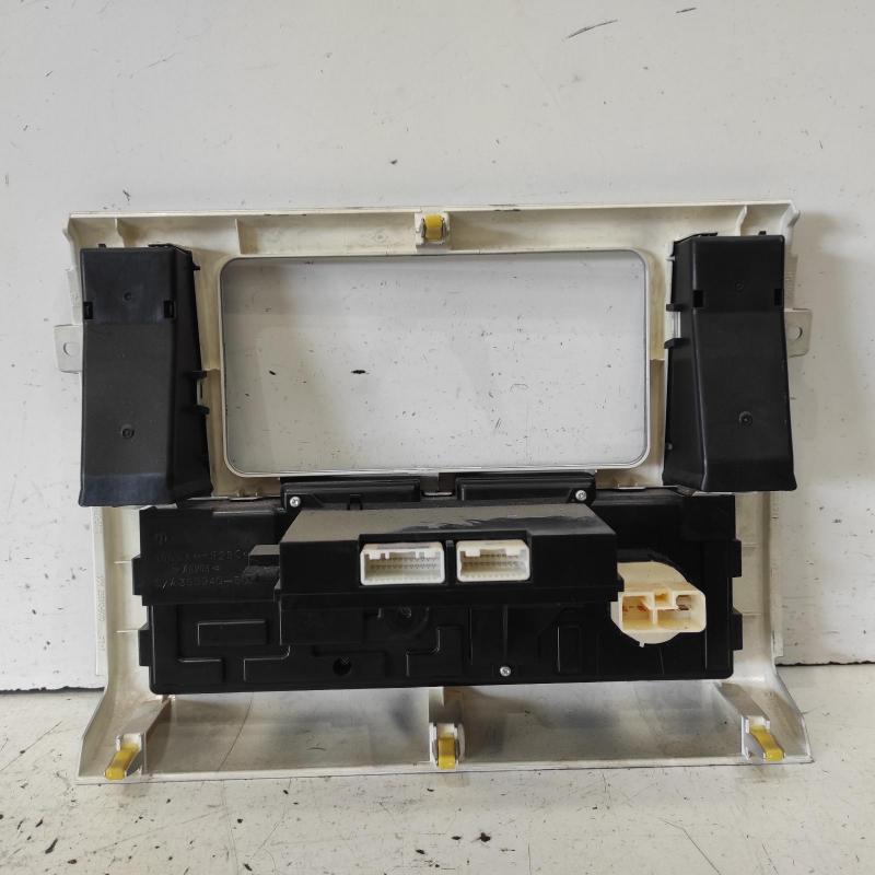 heater/aircon controls