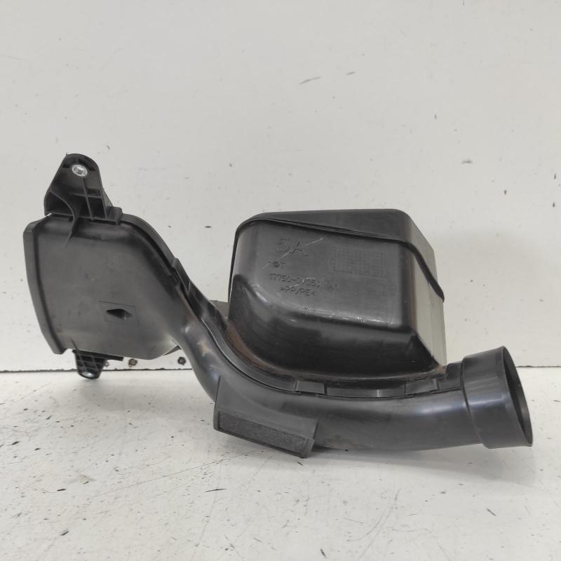 air cleaner duct/hose