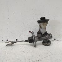 clutch master cylinder