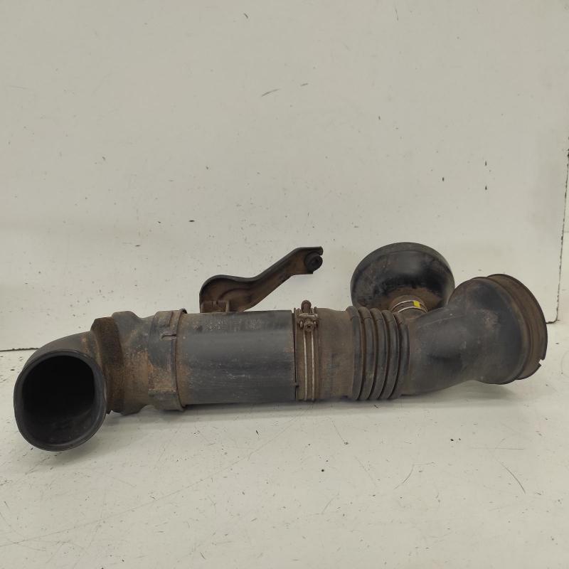 air cleaner duct/hose