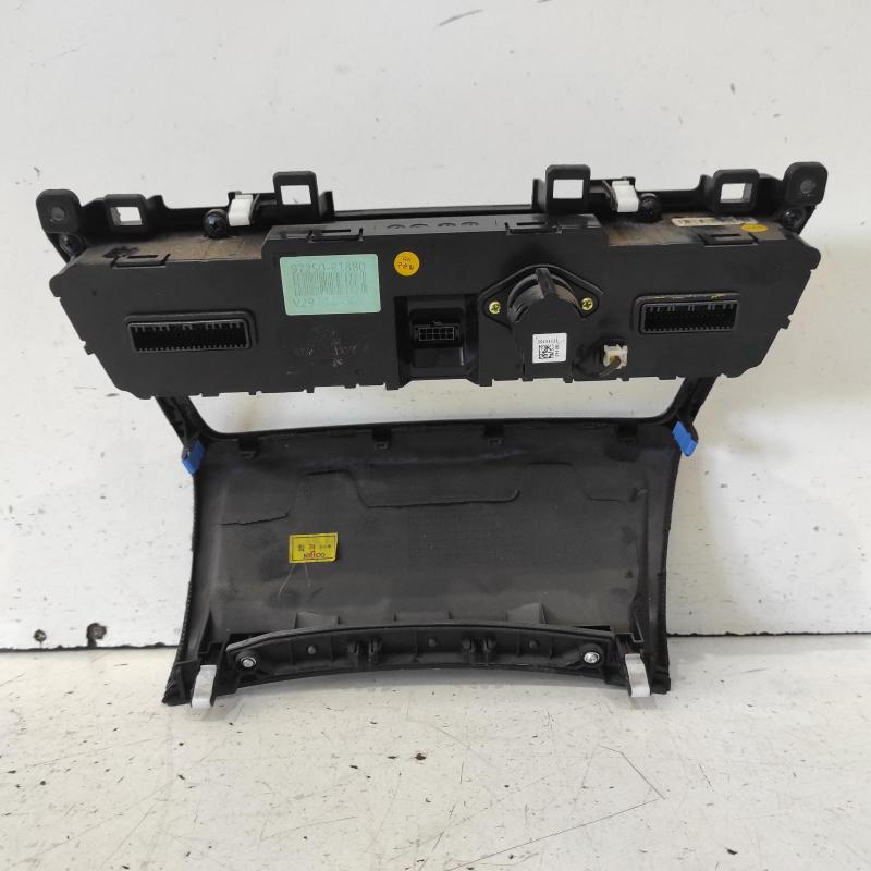 heater/aircon controls