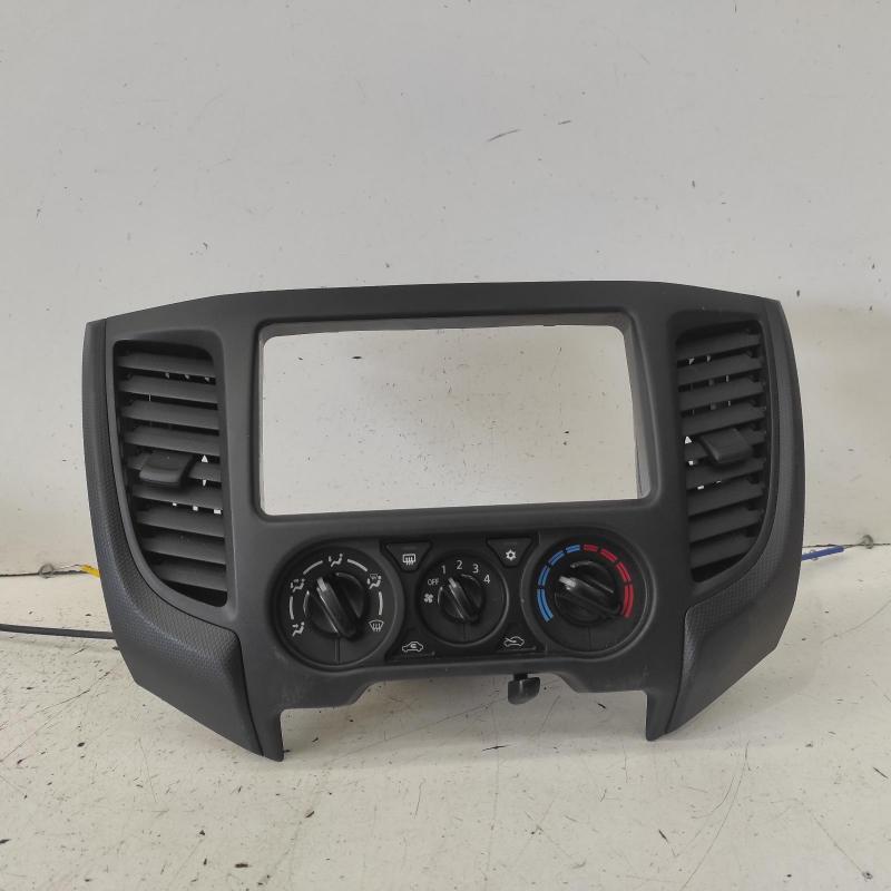 heater/aircon controls