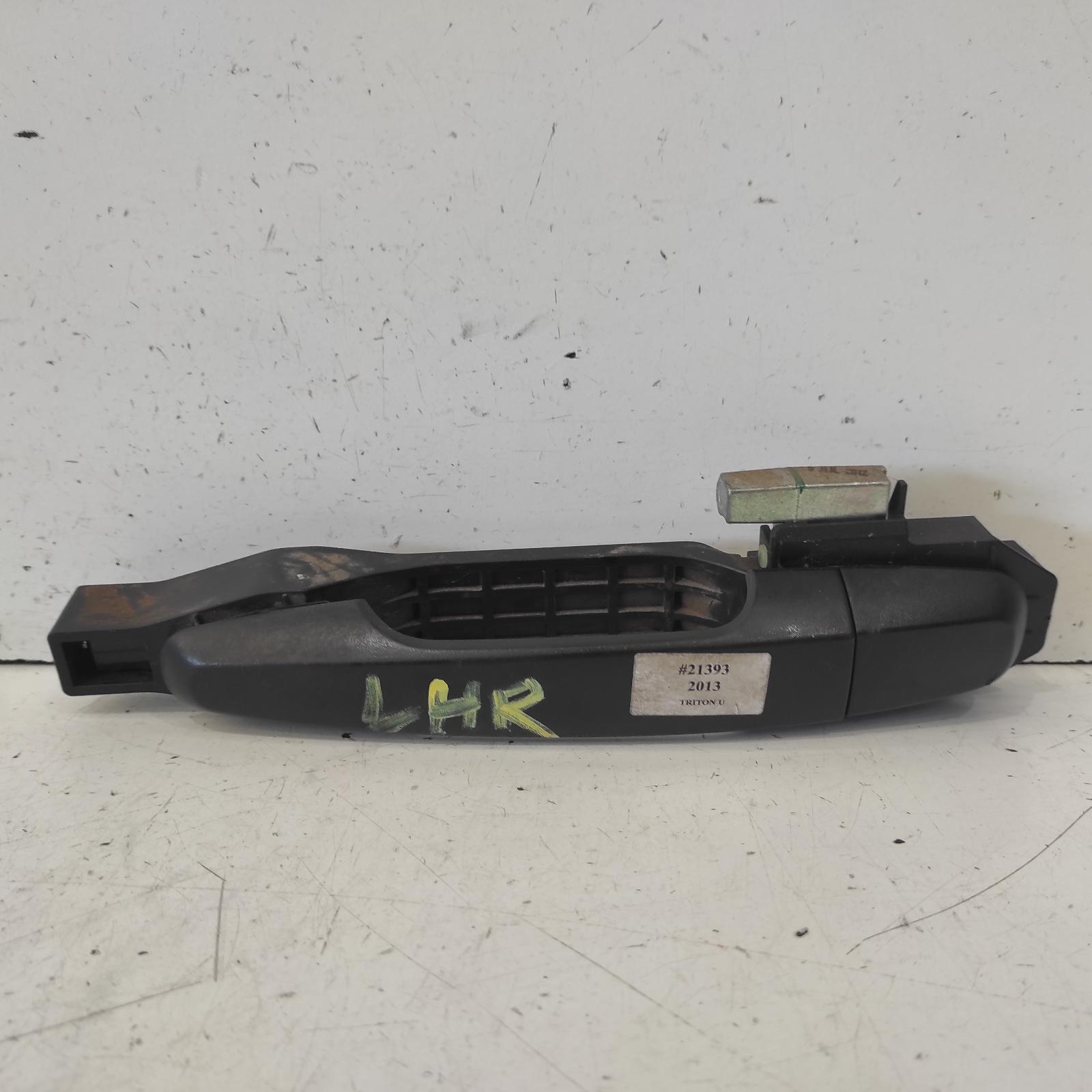 Triton Door Handle 2006-2015 outer,lh front/lh rear,black,ml-mn,07/06-04/15 00021393 #638632