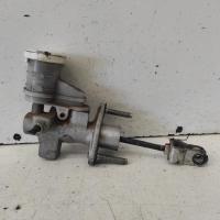 clutch master cylinder