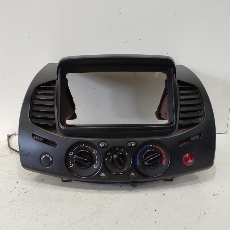 heater/aircon controls