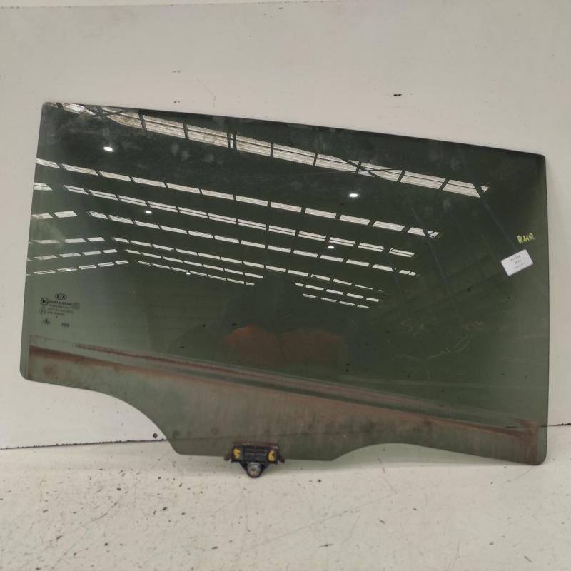 door window rear right