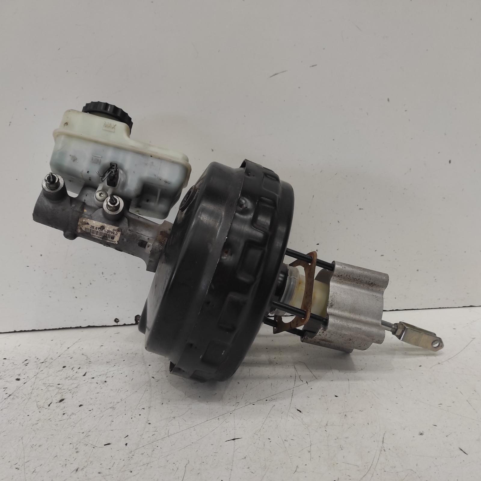 Navara Brake Booster 2005-2015 d40,diesel,2.5,yd25,turbo,vin vsk,09/05-08/15 00021290 #639331