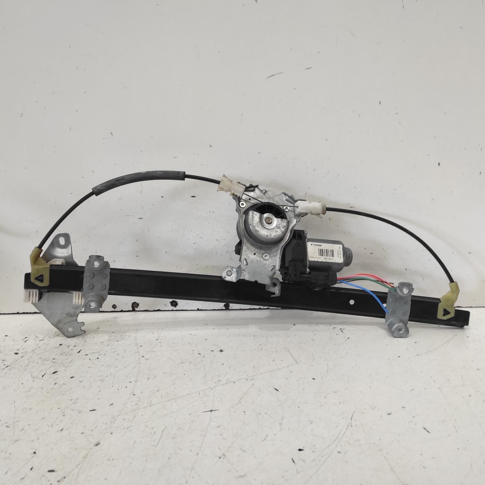 Navara Window Regulator/motor Front Right 2007-2015 d40 (vin vsk),power,05/07-08/15 00021290 #639316