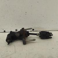 clutch master cylinder