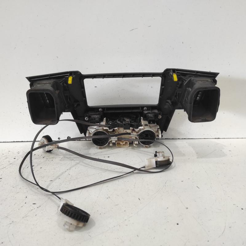 heater/aircon controls