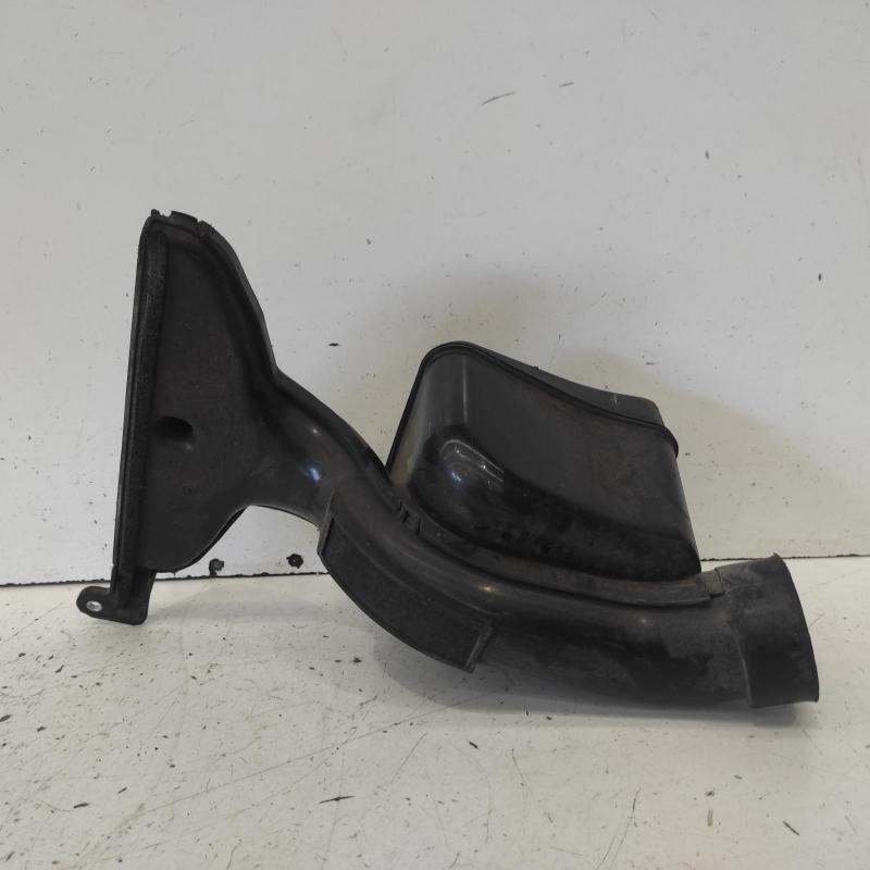 air cleaner duct/hose