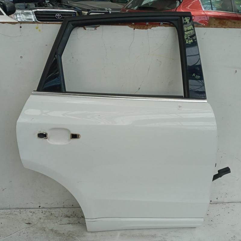 door/sliding rear right
