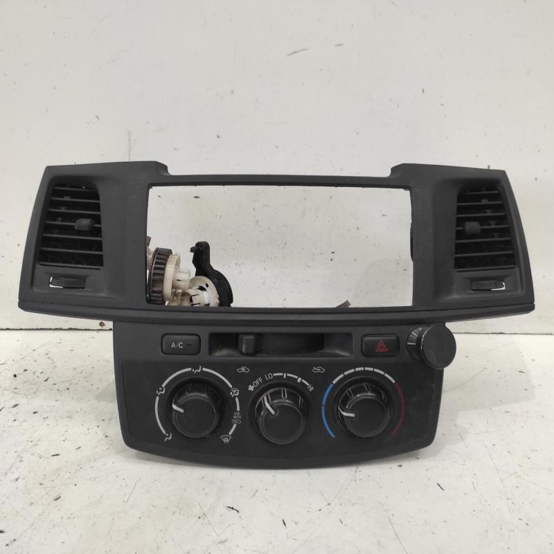 heater/aircon controls