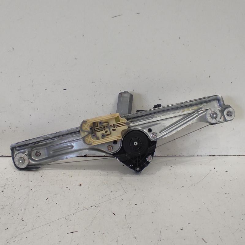 window regulator/motor rear left