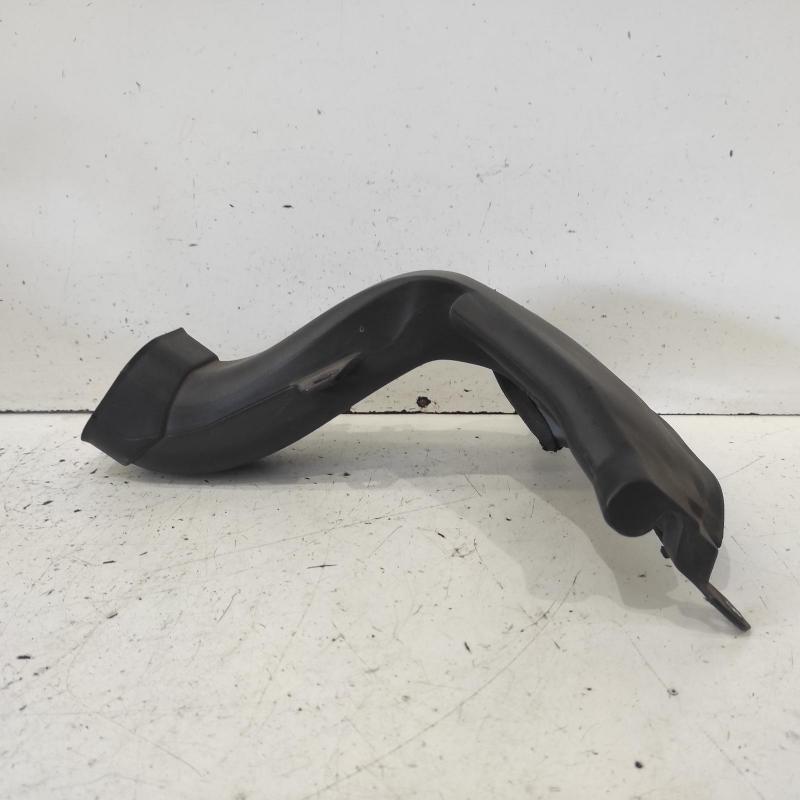 air cleaner duct/hose