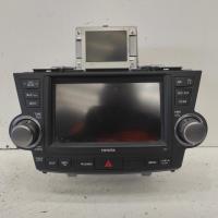 stereo/head unit