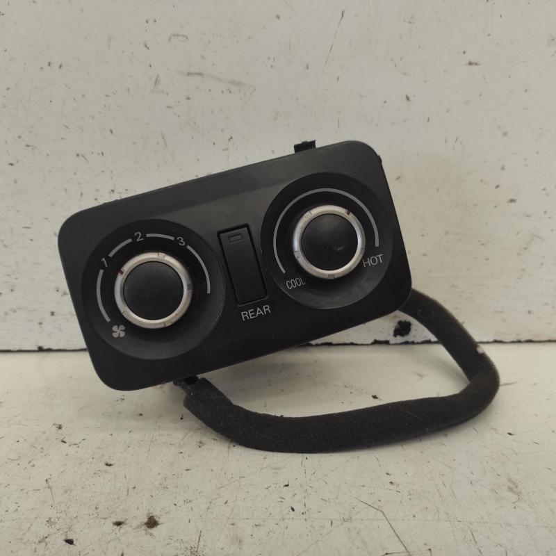 heater/aircon controls